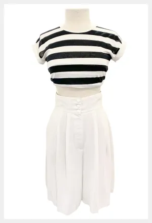 1980s high waist pleated long white dress shorts | 80s summer Bermuda office shorts | Waist 28