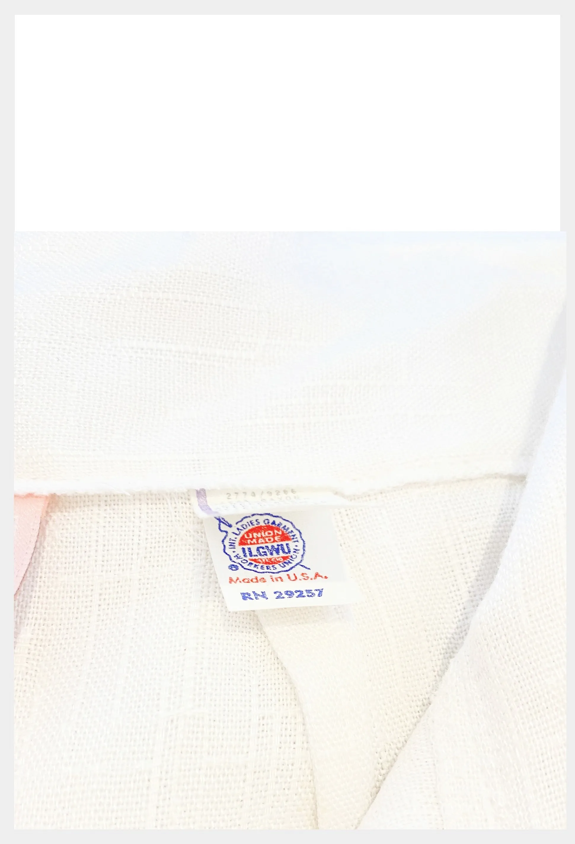 1980s high waist pleated long white dress shorts | 80s summer Bermuda office shorts | Waist 28